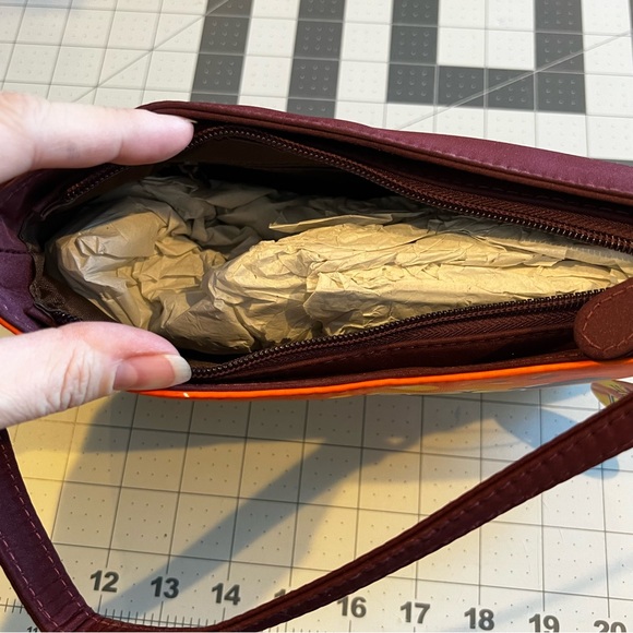 Reese pieces purse by hersheys - Picture 4 of 7